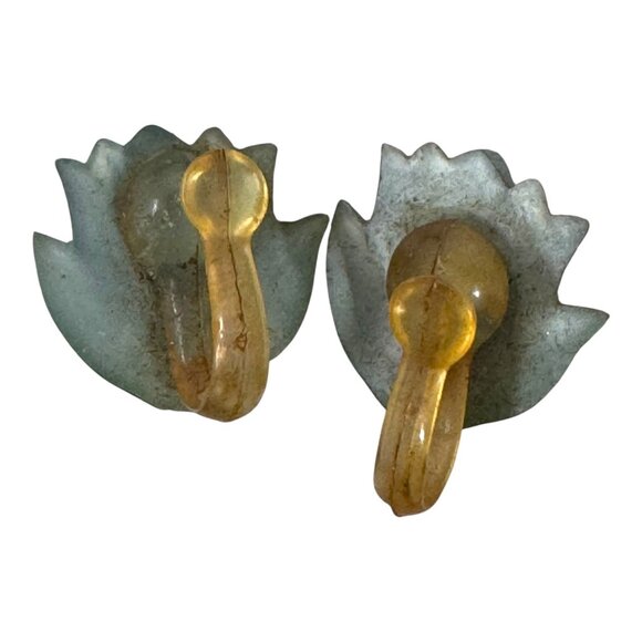 Vintage Floral Clip-On Earrings Pastel Blue Tulip 3d Flower Petite Small Girl - Picture 7 of 7